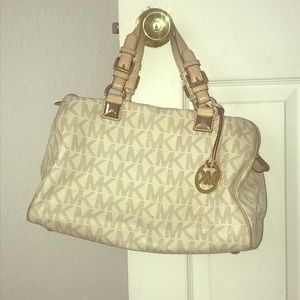 Michael Kors purse